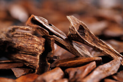 oudh wood chips banner